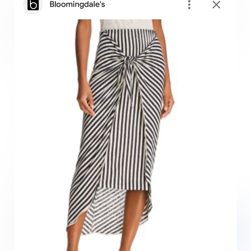 Splendid size M tie front skirt